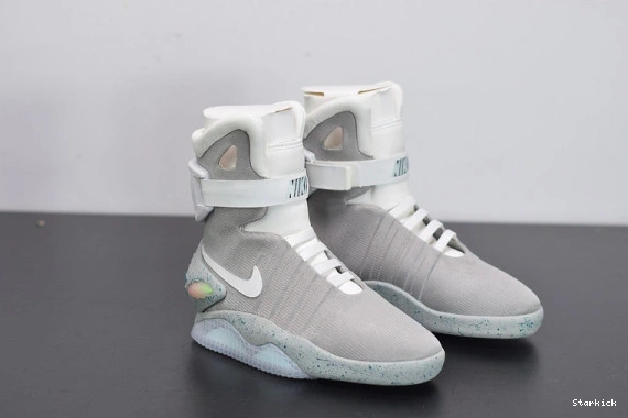 MAG NIKE 0720
